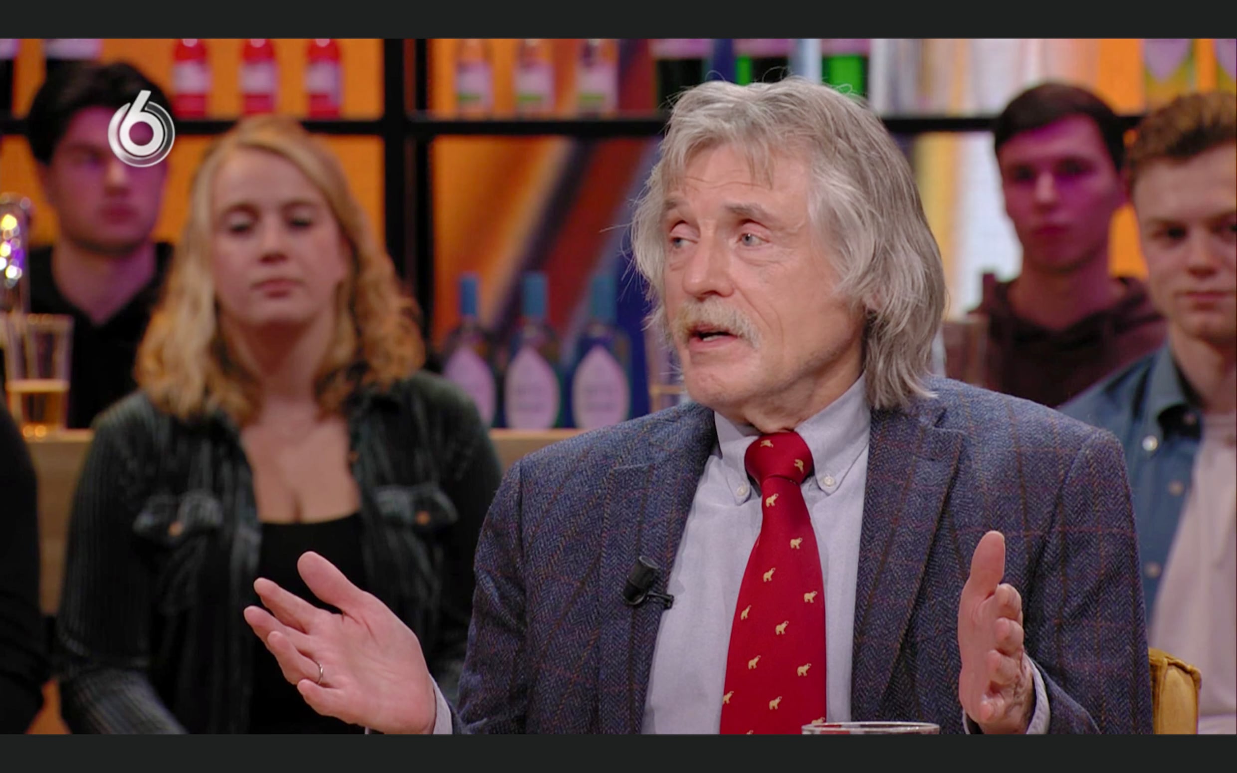 Johan Derksen Besloot Dat De Verantwoordelijkheid Bij De Vrouwen Lag