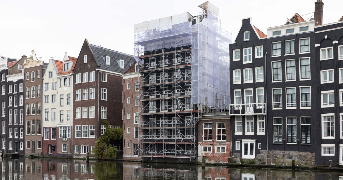 Dit Amsterdamse Huis Is Nog Niet Aangesloten Op Het Riool En Loost