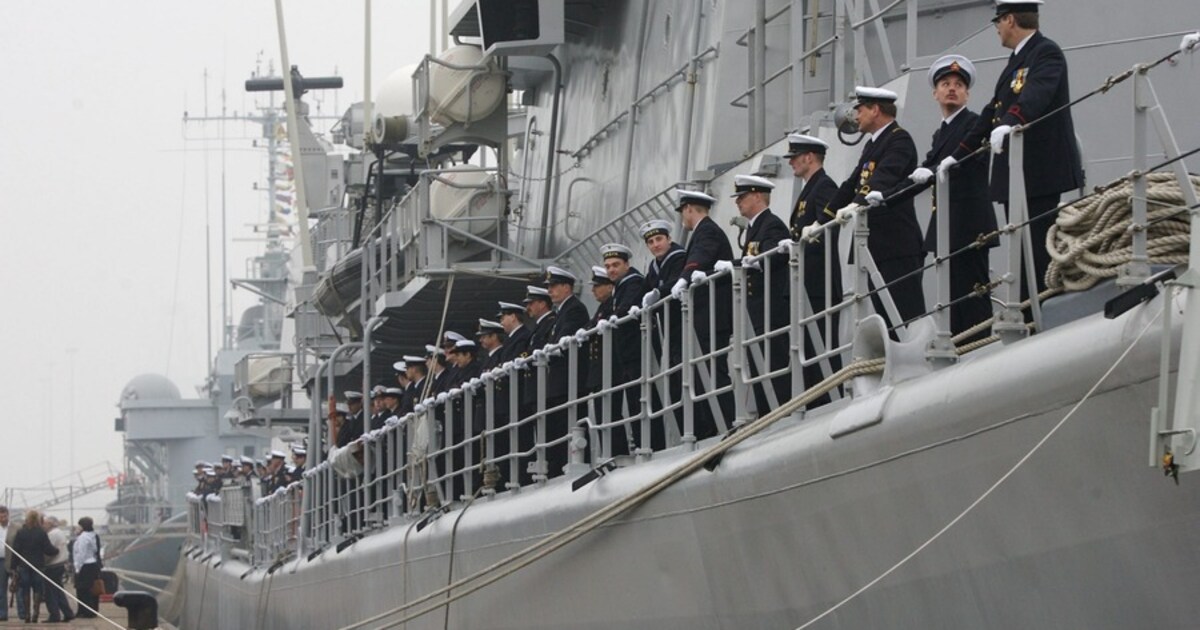 D Wil Marineschip Karel Doorman Behouden Het Parool