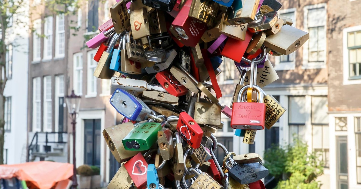 Amsterdam onderhandelt met Google over 'Love Lock Bridge'