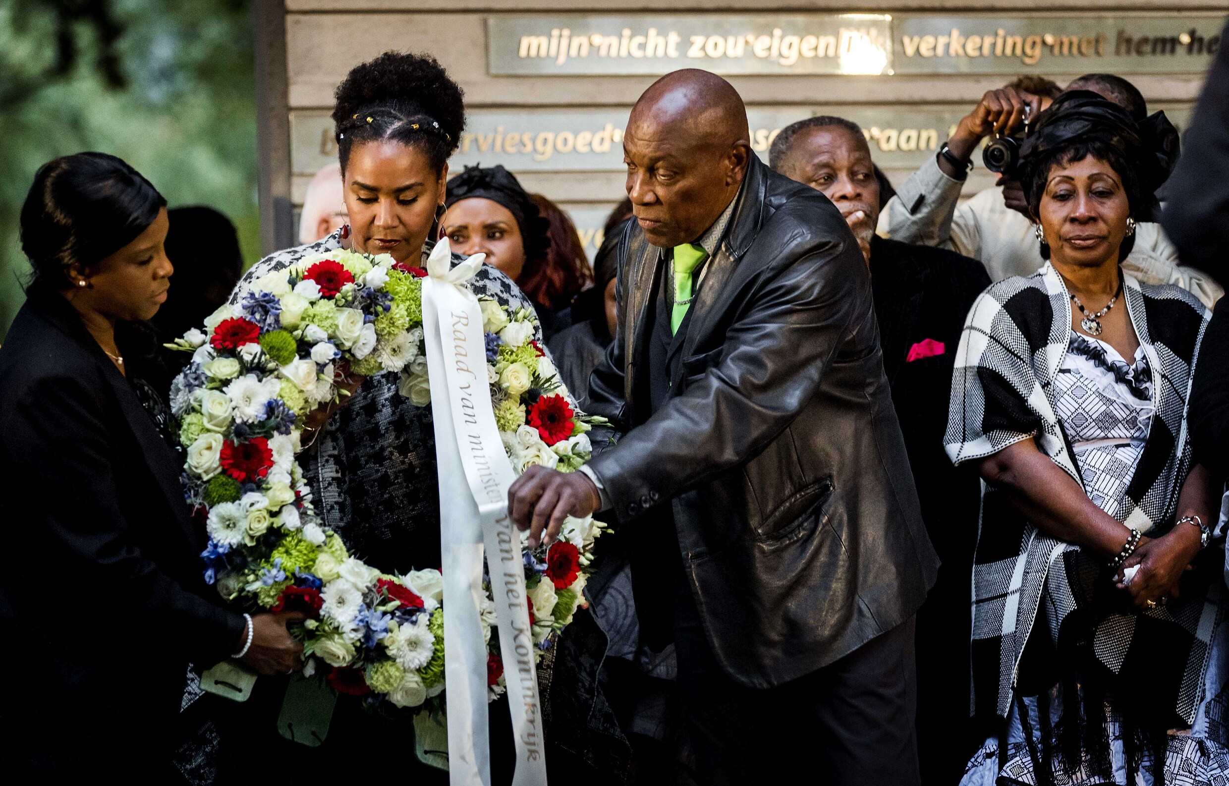 ‘Herdenking Bijlmerramp hoort niet te gaan over criminele slachtoffers’
