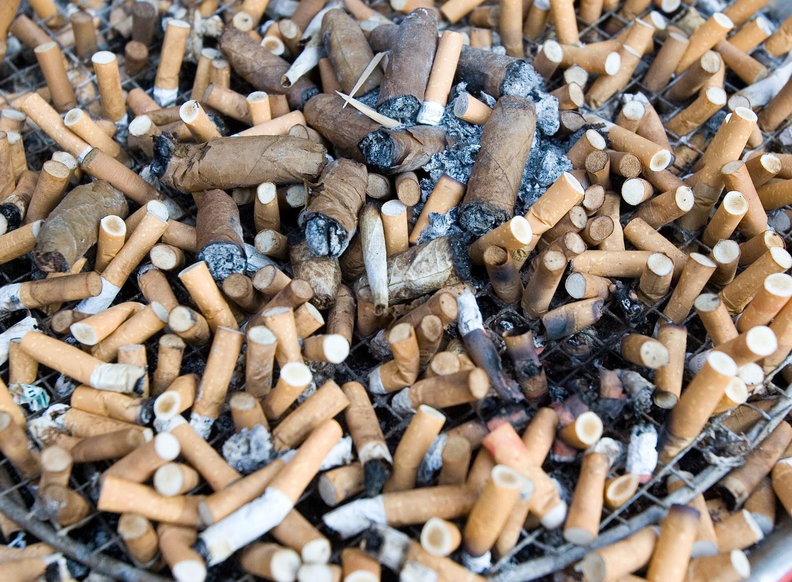 Ook OLVG en MC Slotervaart overwegen tabak-aangifte