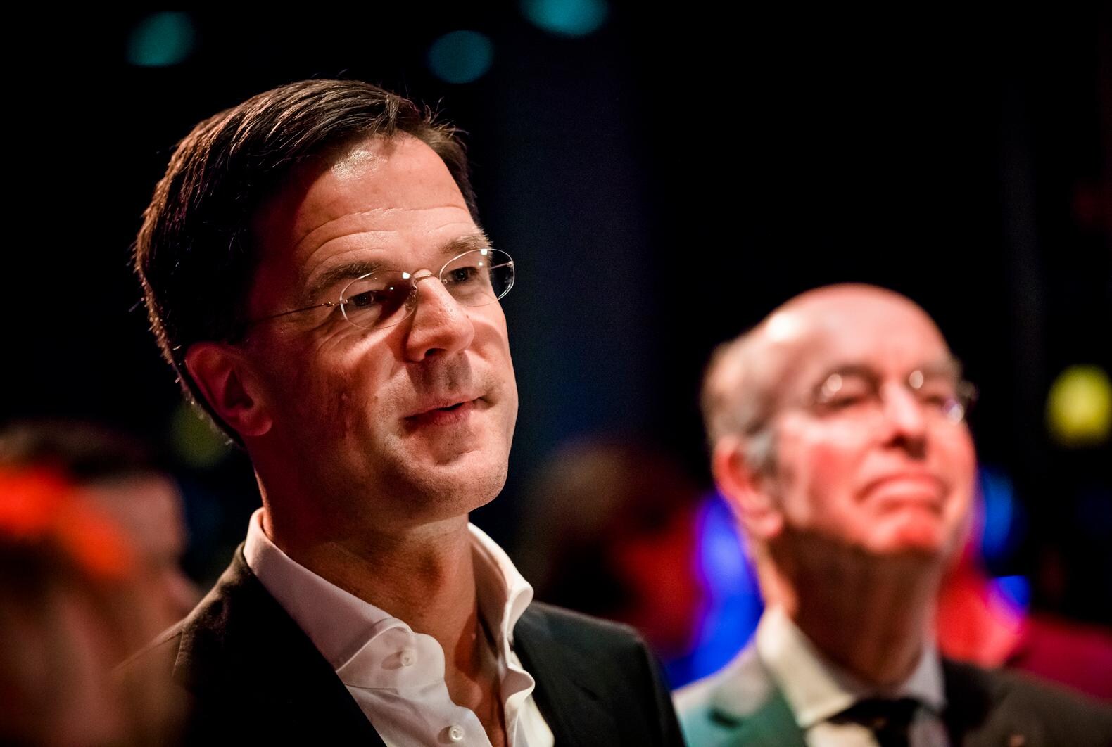 Rutte waarschuwt voor linkse meerderheid in gemeenteraad