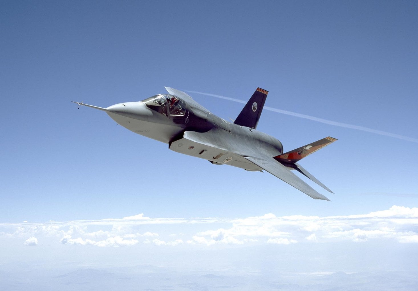 Budget voor JSF met 400 miljoen verhoogd | Het Parool