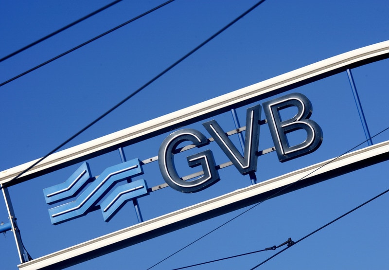Rivalen van GVB naar de rechter | Het Parool
