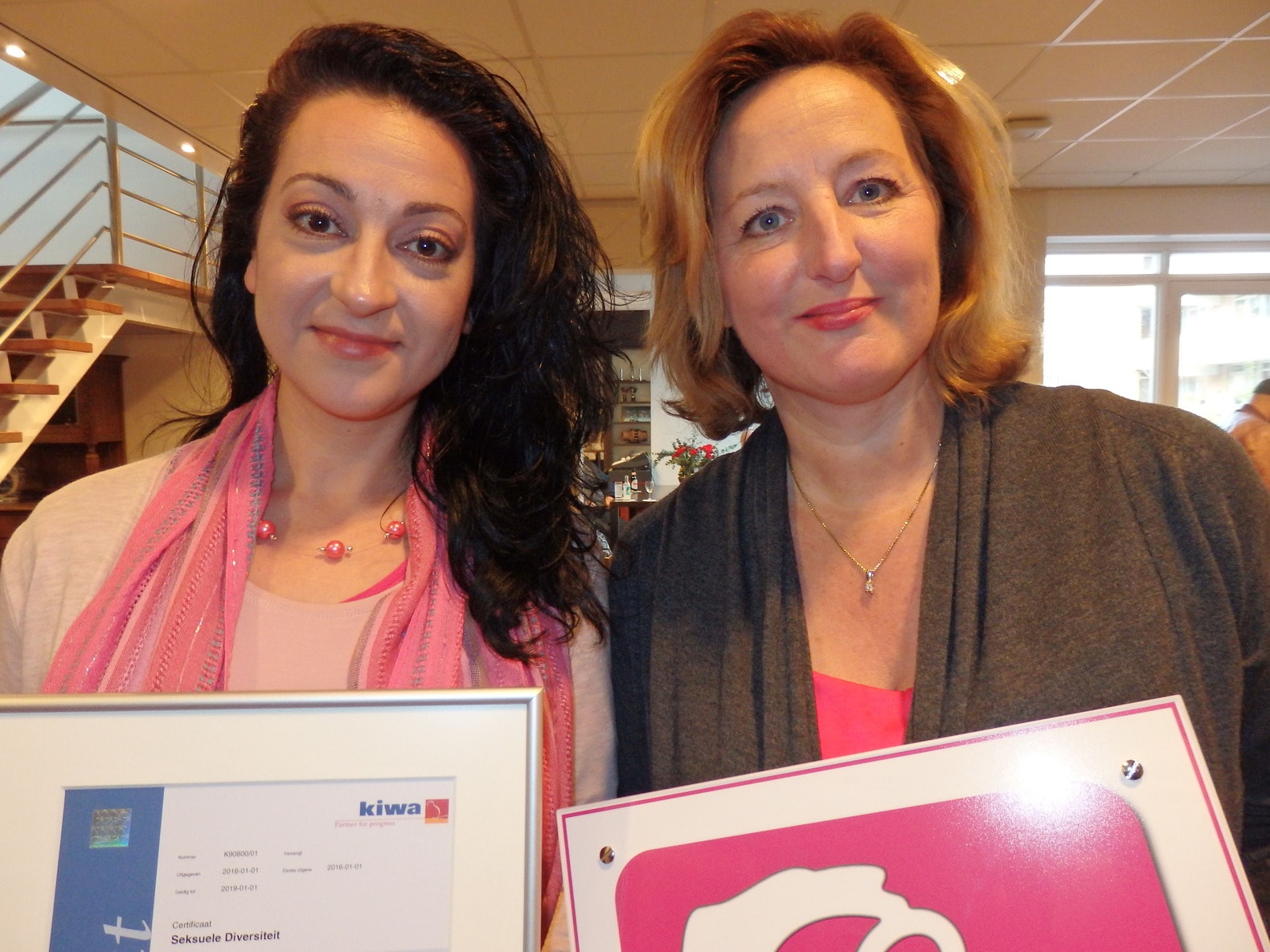 Schuim ongegeneerd flirten in het Het Parool