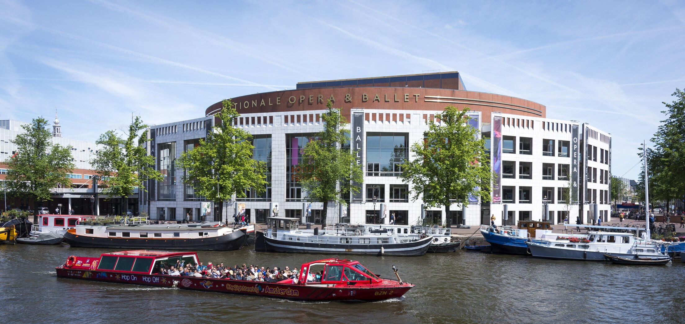 Nationale Opera verdiend en op perfect moment in het zonnetje gezet ...