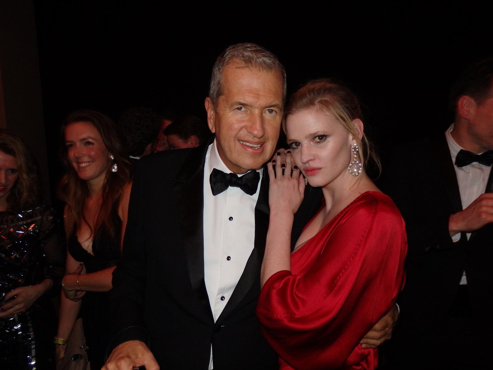 Duivels dilemma: patat met mayo of Lara Stone? | Het Parool