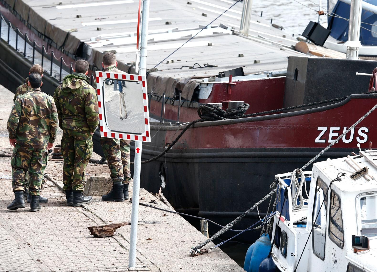 24 Jaar Geëist Voor Explosie Woonboot Wormer | Het Parool