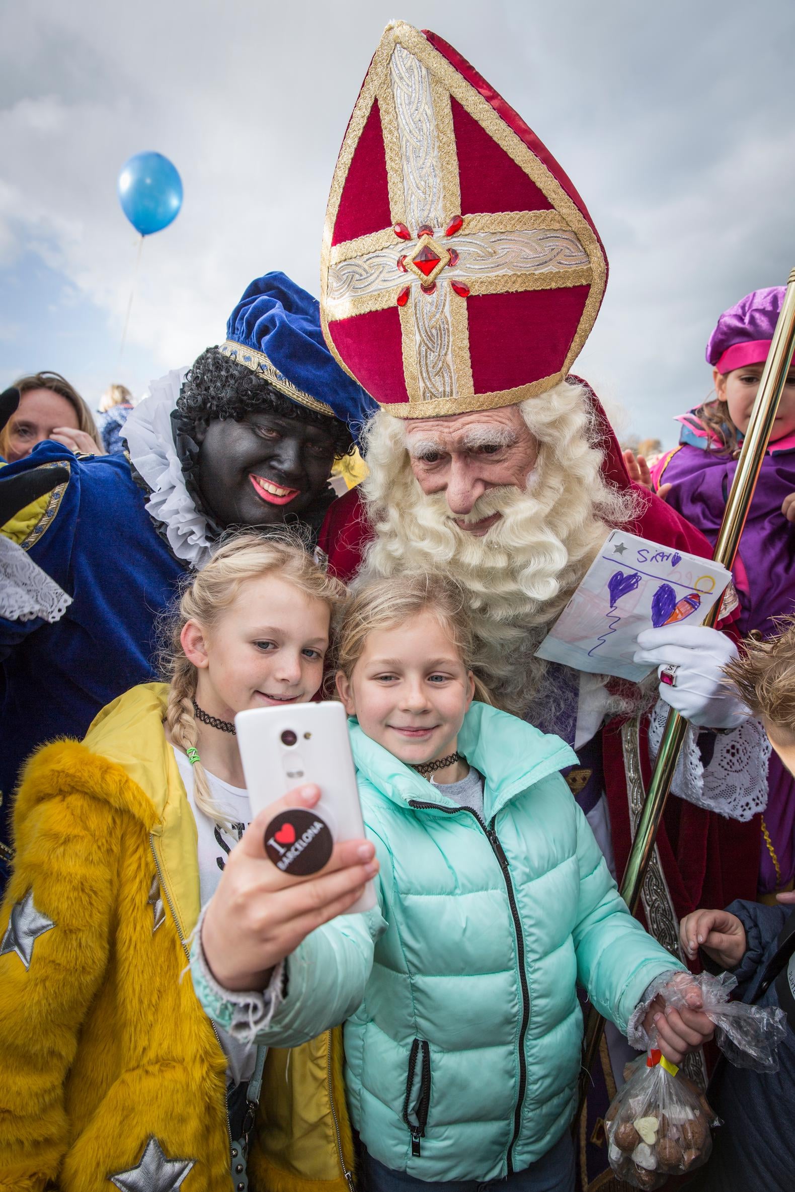 Zo kwam Sinterklaas aan in Amsterdam