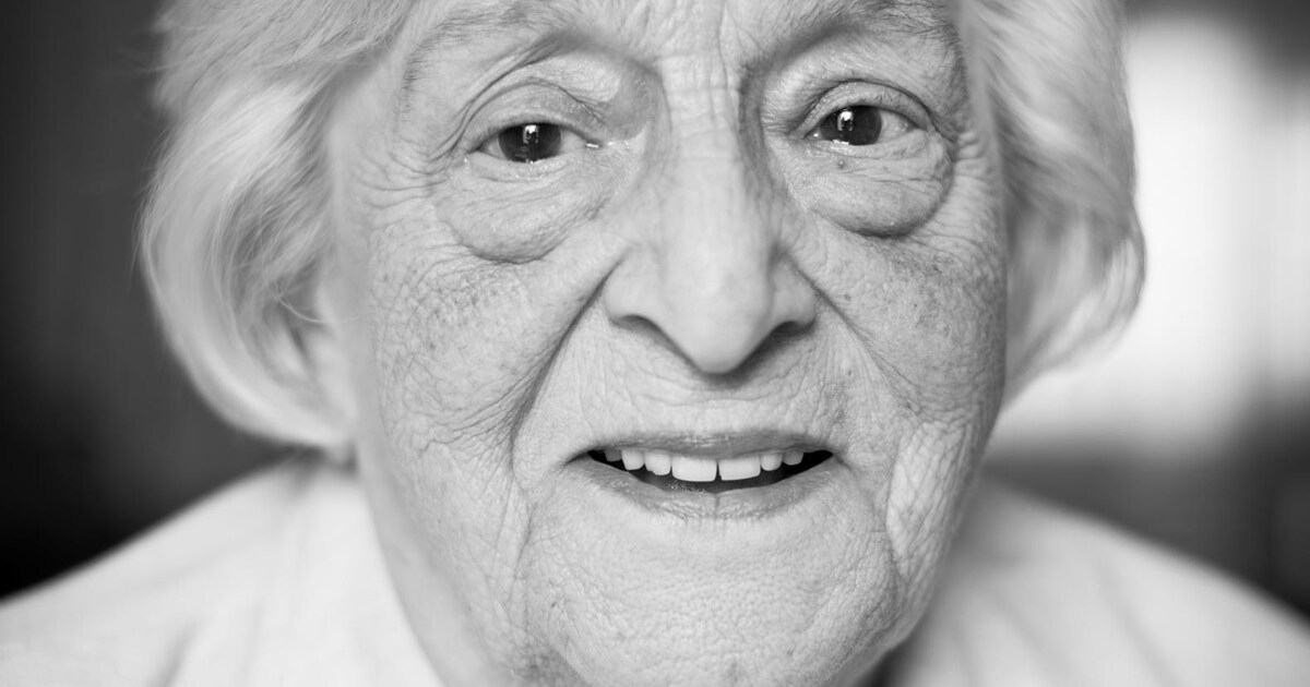 Lotty Huffener-Veffer (1921-2018) was een geboren verteller | Het Parool