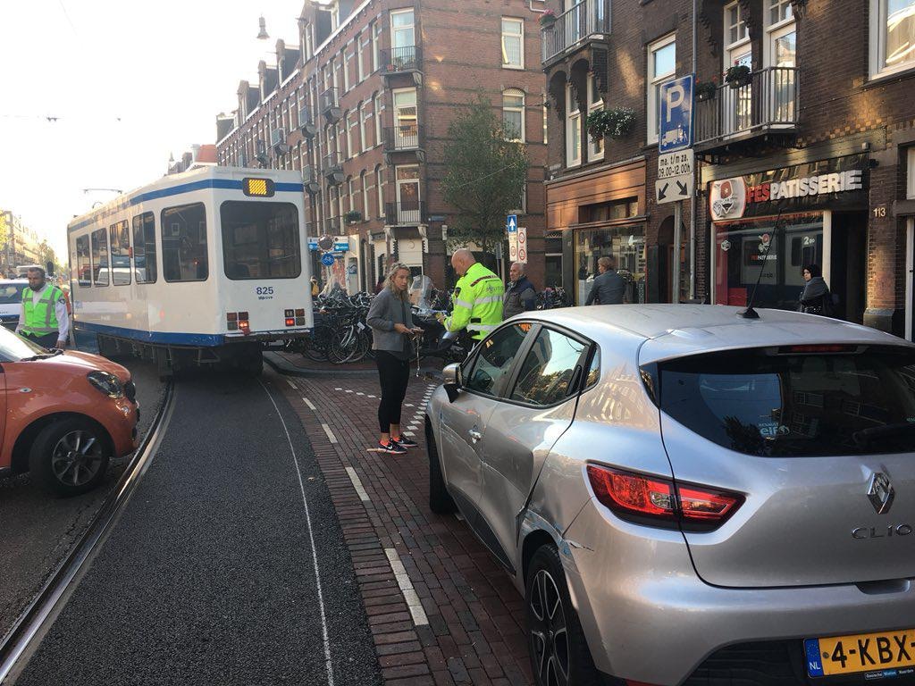 Trams botsen op elkaar in De Clercqstraat