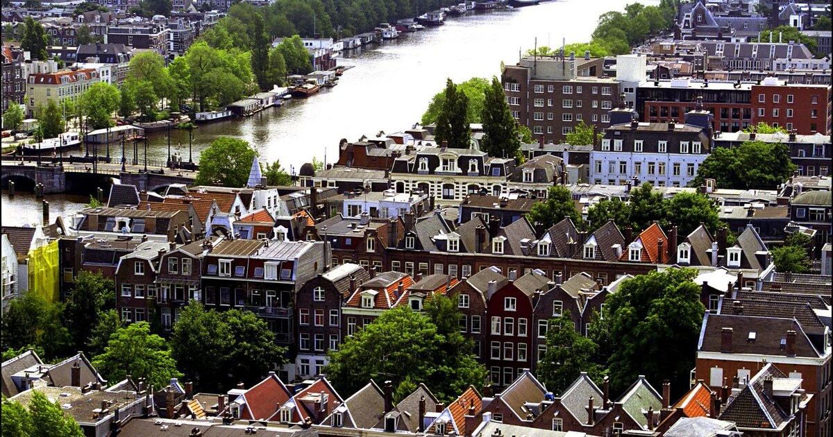 Bewoners Weesperzijde tegen verkeersplan: 'Niet van deze tijd'