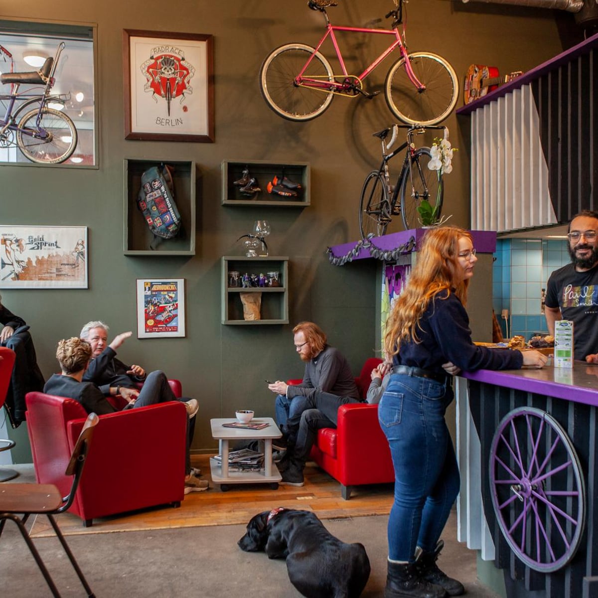 Madmen Bicycle Caf Het Parool