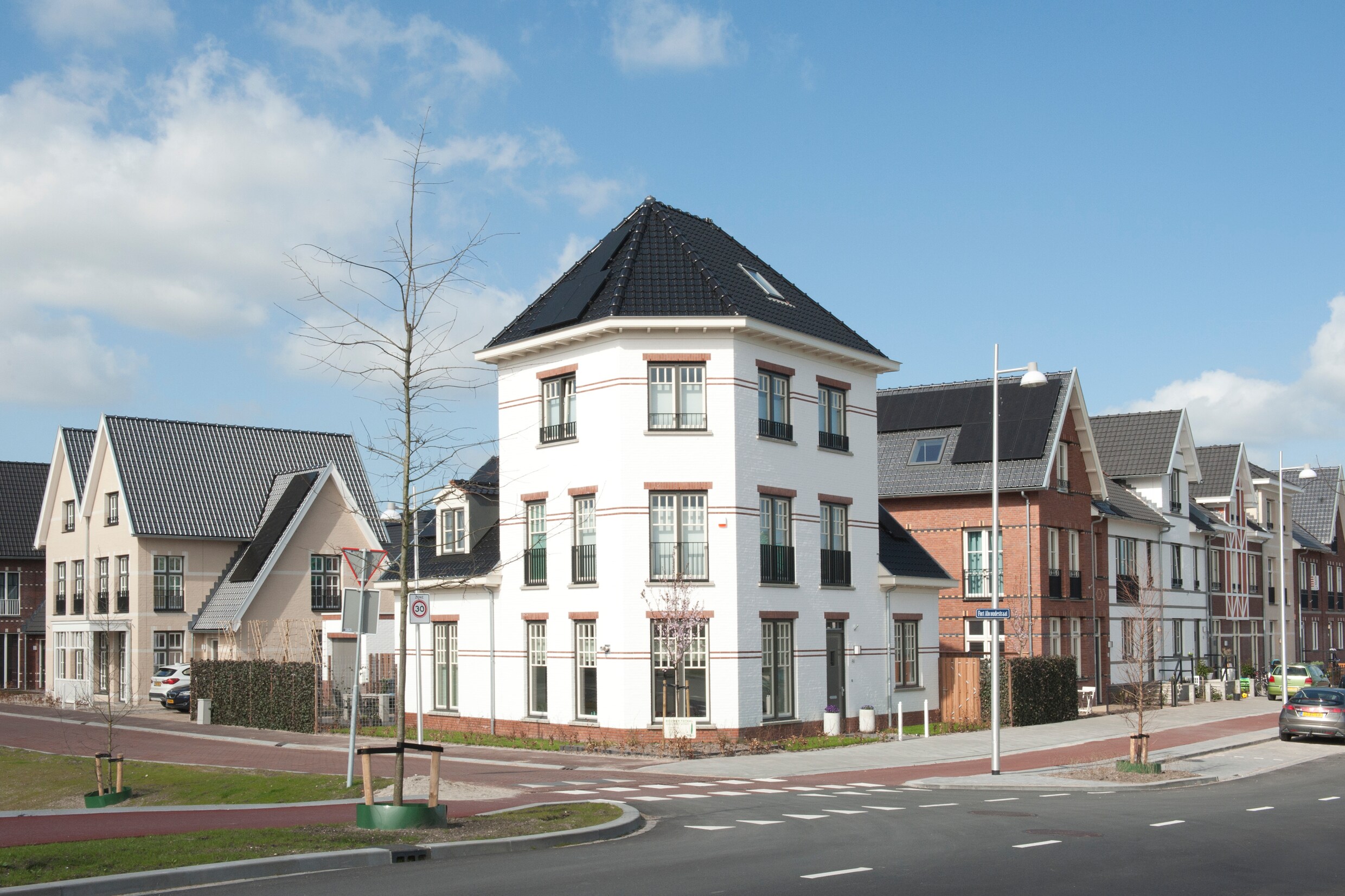 Hoogste stijging WOZwaarde in Weesp 22 procent Het Parool