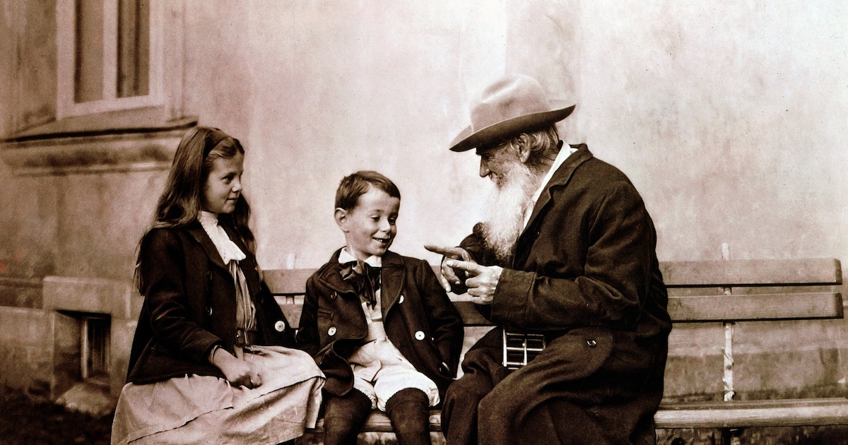 De jeugdherinneringen van Lev Tolstoj Het Parool