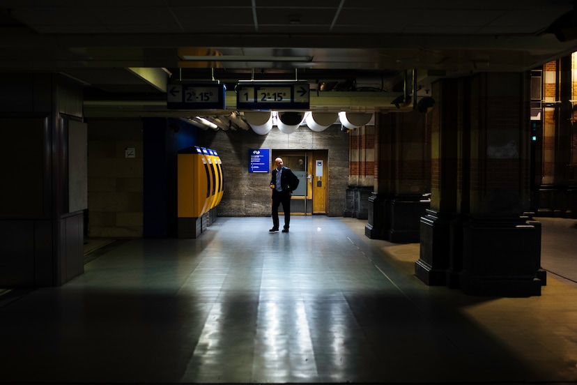 Slapers en gekkies: een nacht op het Centraal Station
