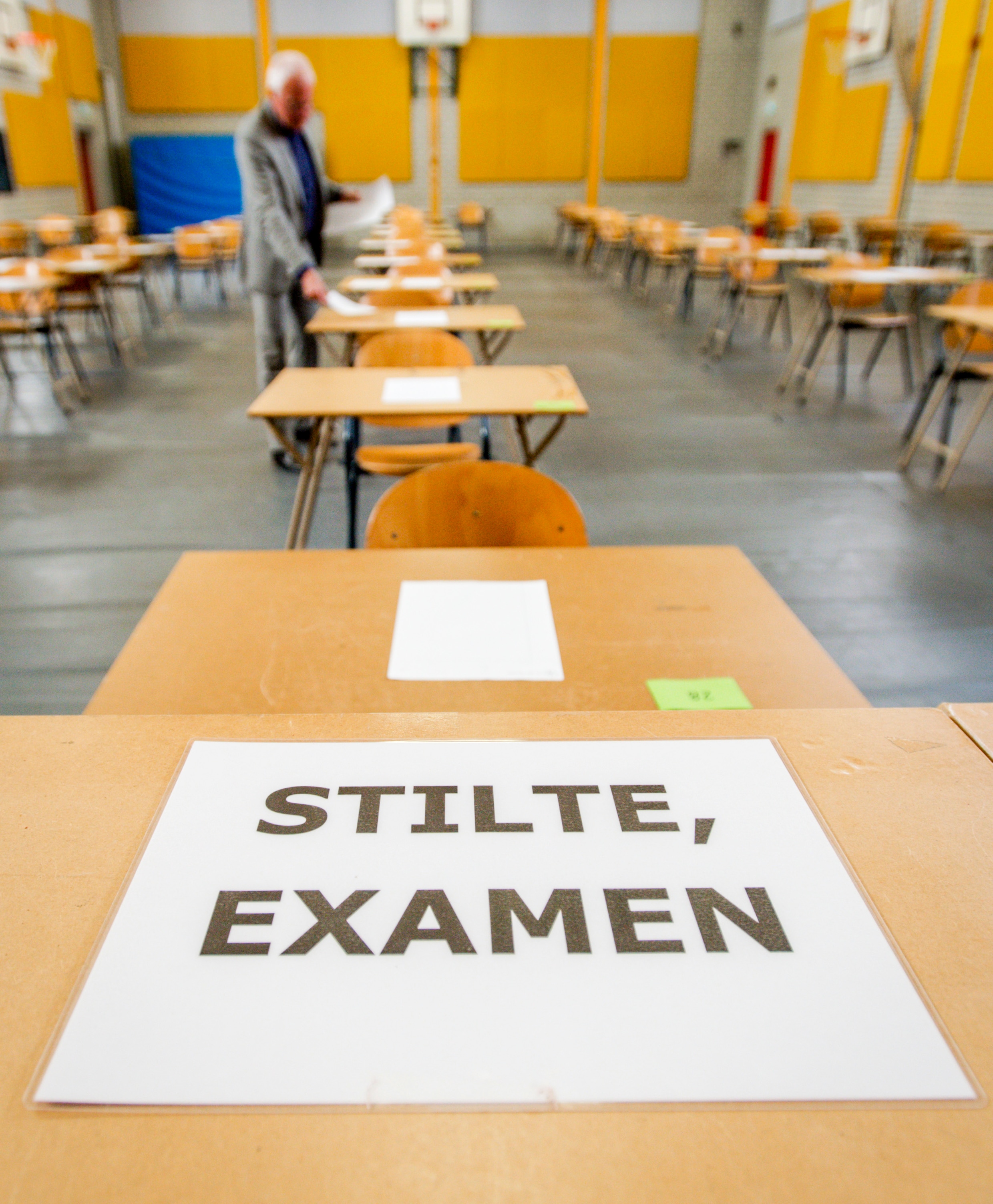 Aanzienlijk meer scholieren geslaagd voor eindexamen Het Parool