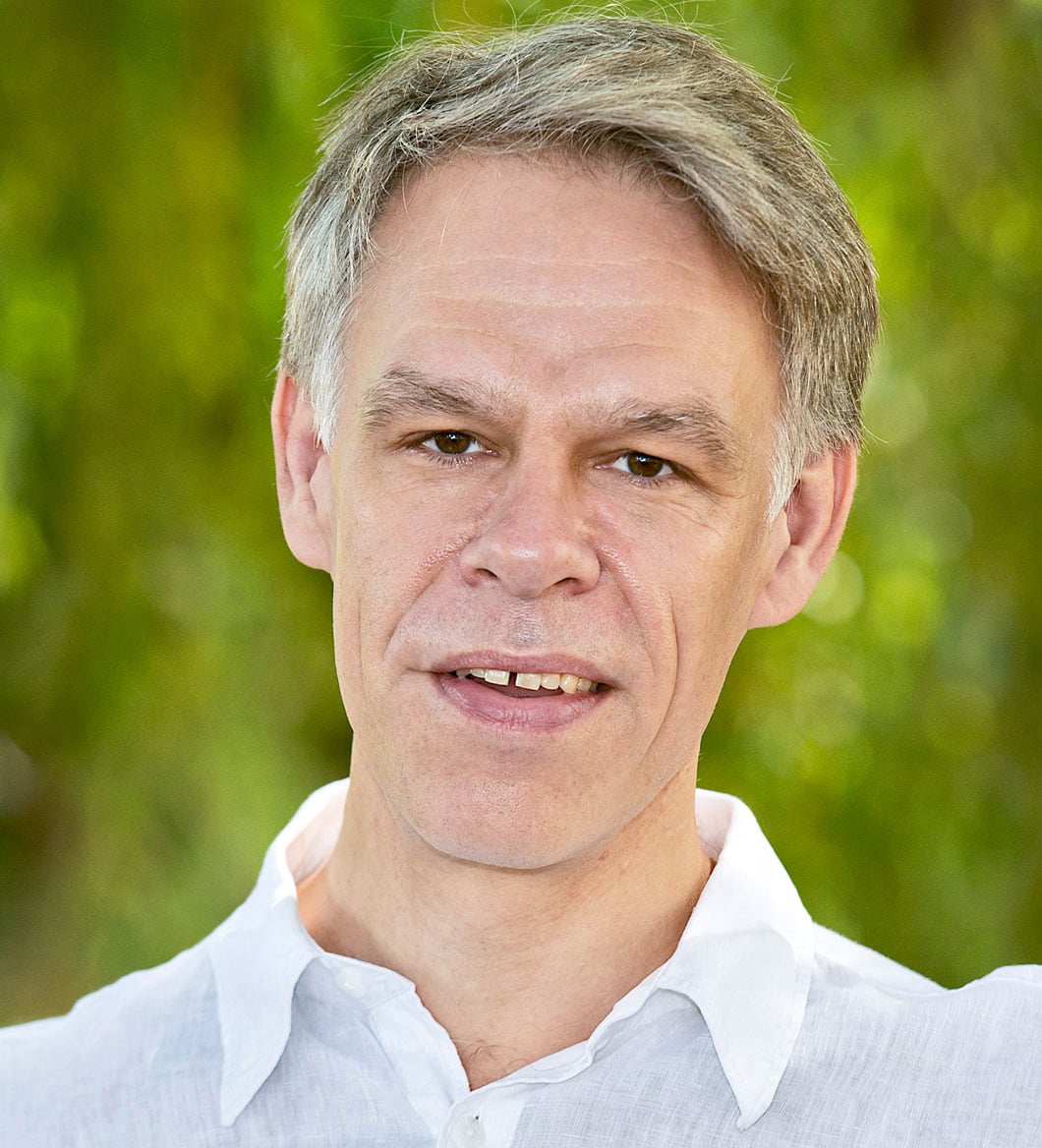 Hoogleraar psychotrauma Geert Smid: ‘Rouw kan ook een aandoening worden ...