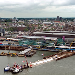 Opinion from former GVB manager: Look not at a jump over the IJ, but a dive under it
