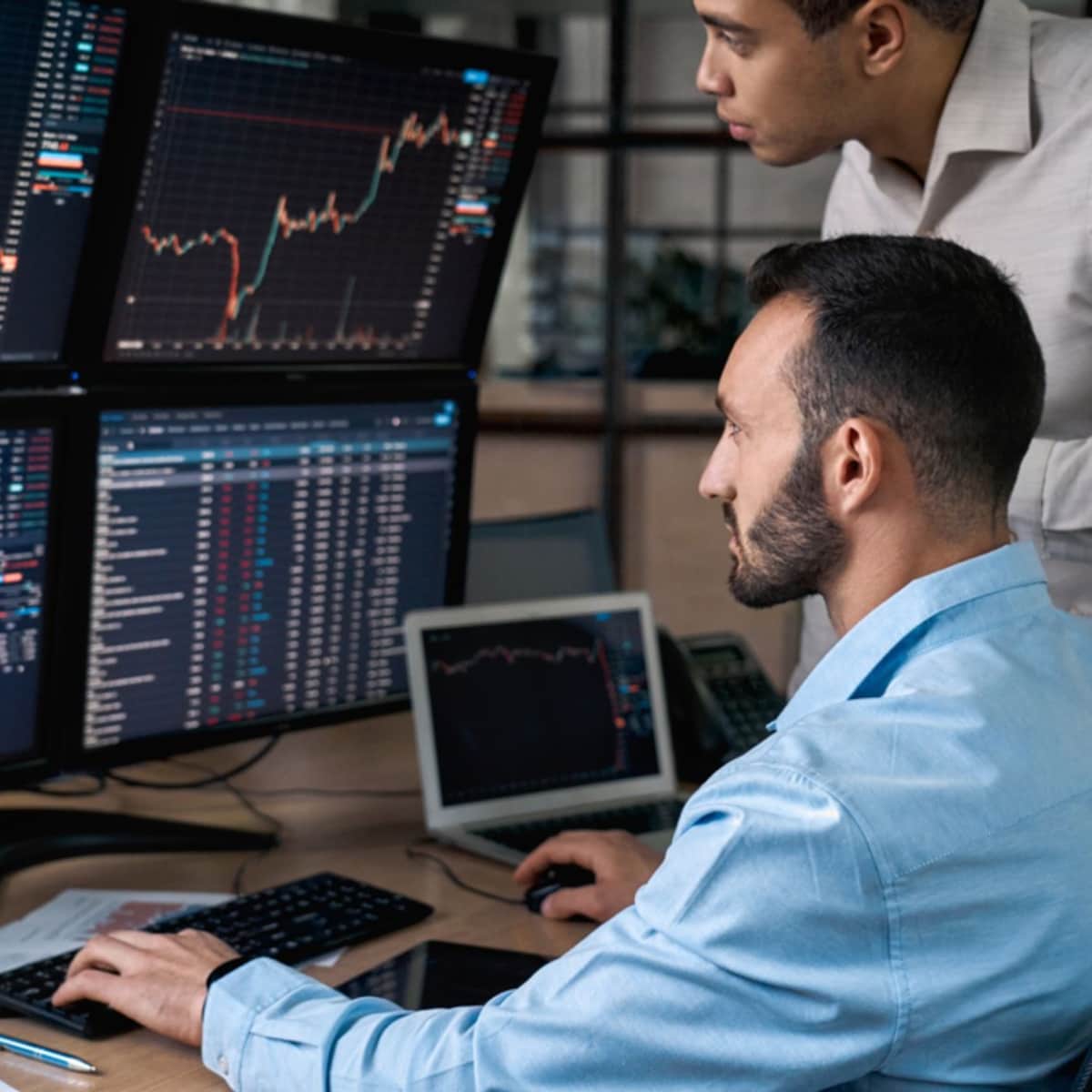 Eerste Nederlandse broker | Het Parool