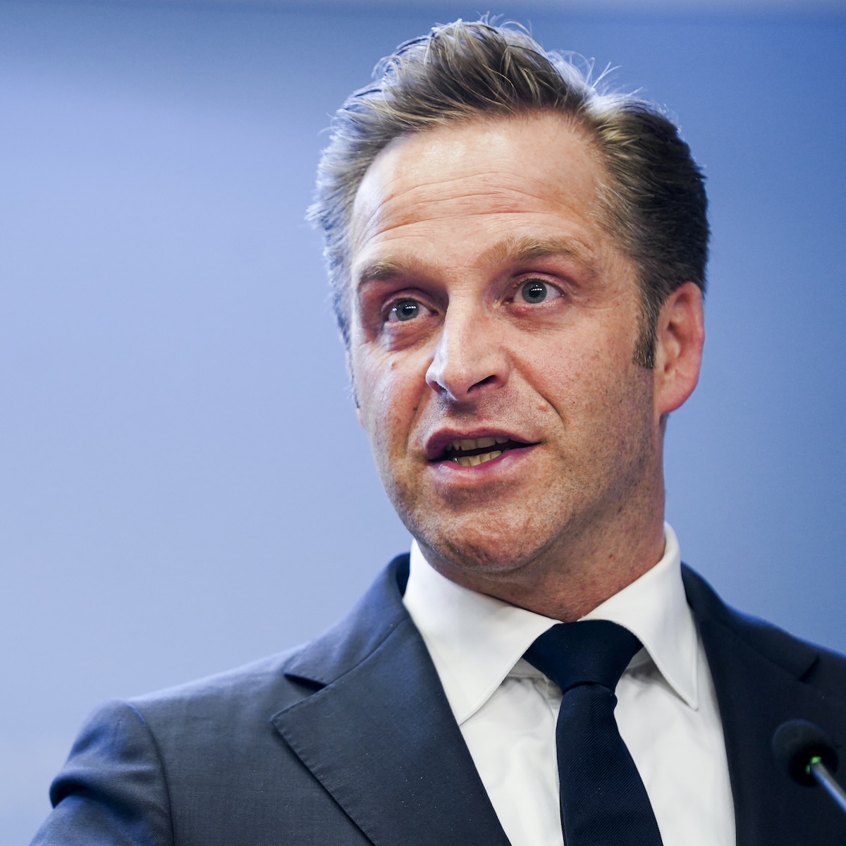 De Jonge: tweede helft augustus heeft iedereen tweede prik ...