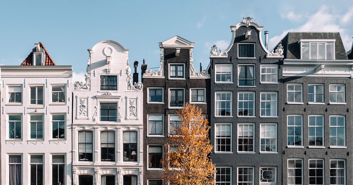 Overbieden is de norm 82 procent Amsterdamse woningen verkocht boven