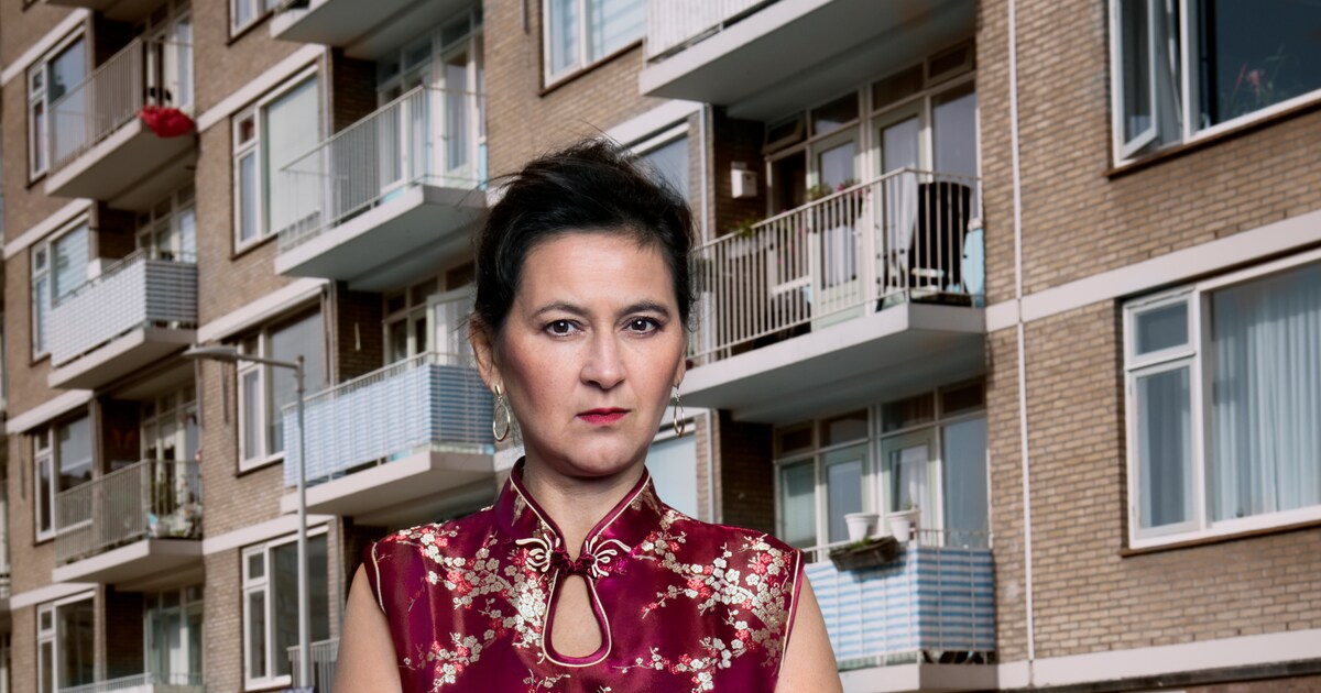 Bodil de la Parra maakte een voorstelling over haar jeugd in Osdorp ‘Opgroeien hier was
