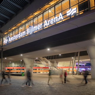 Man severely assaulted at Bijlmer Arena station, police seek witnesses