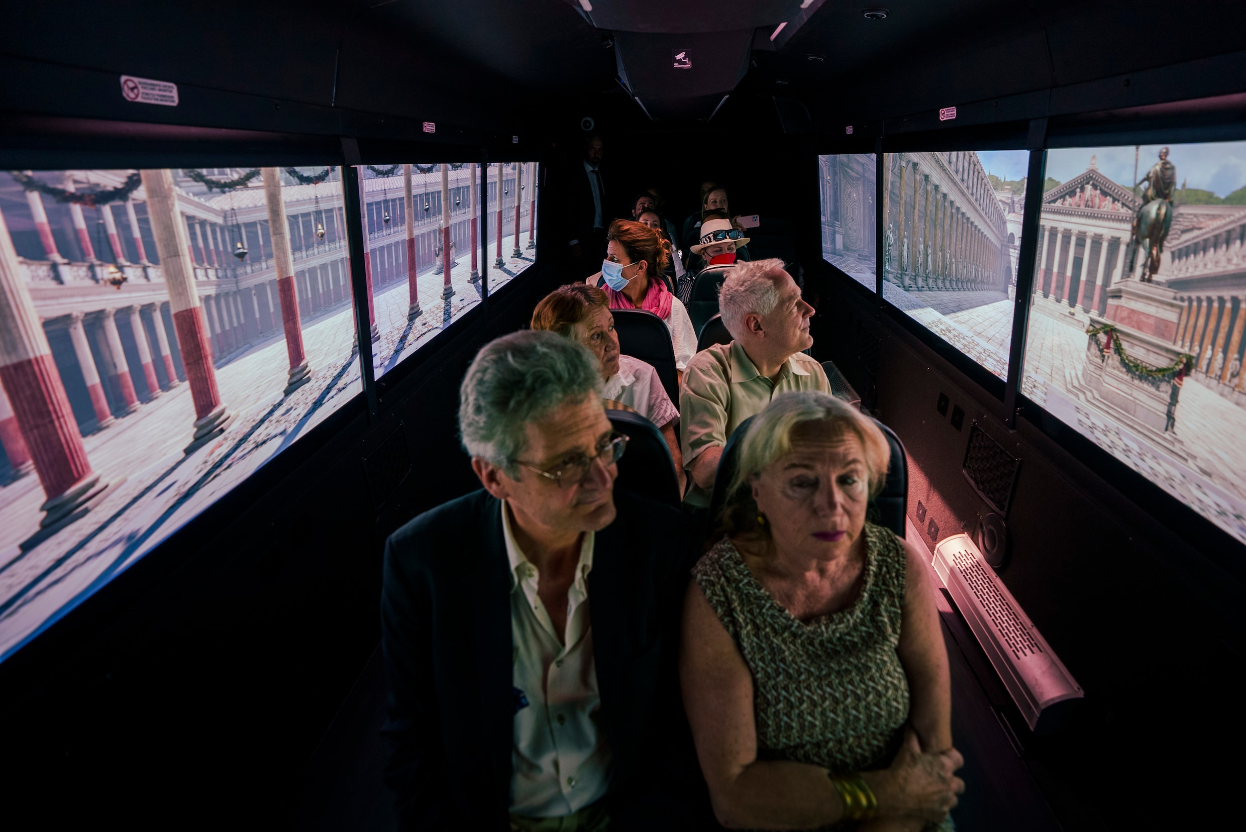 Met deze VR-bus rij je door het Rome van 2000 jaar geleden | Het Parool