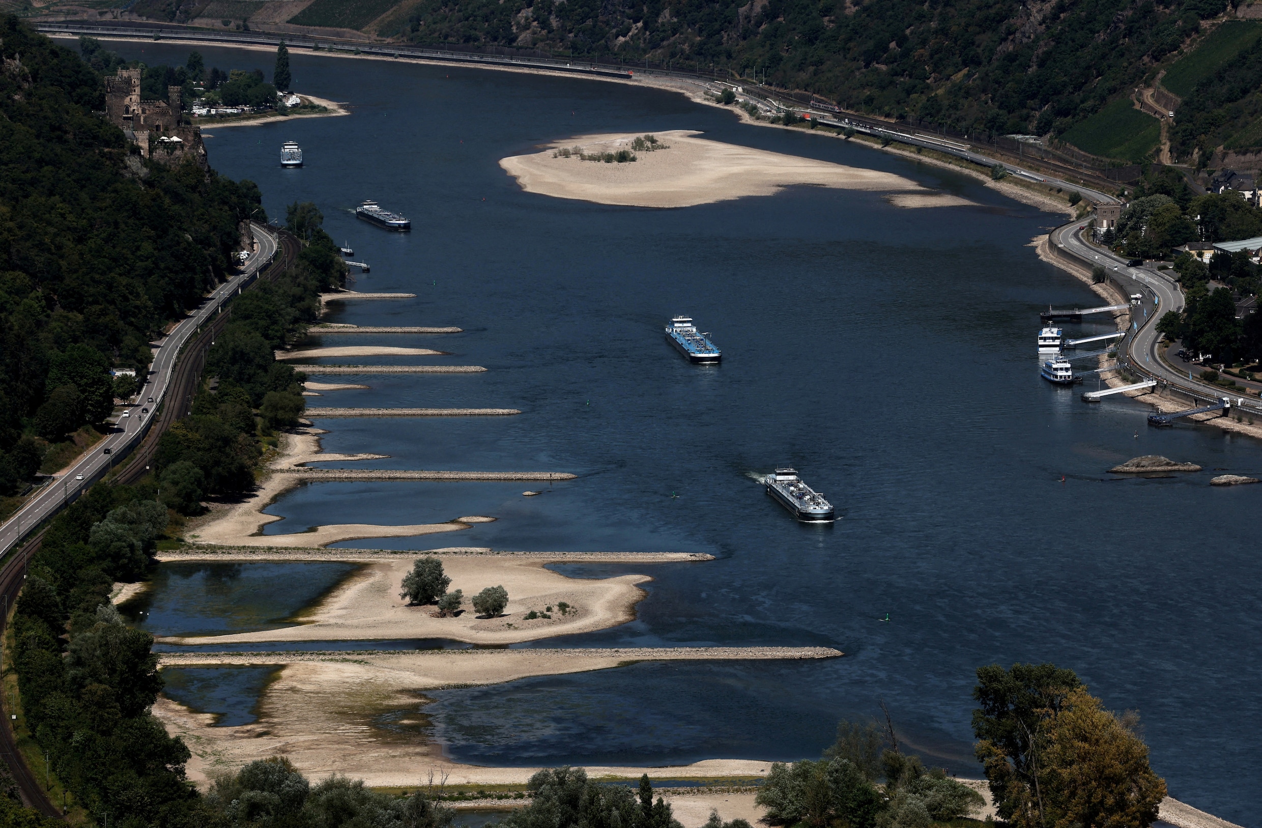 Rijn nadert laagste waterstand ooit | Het Parool