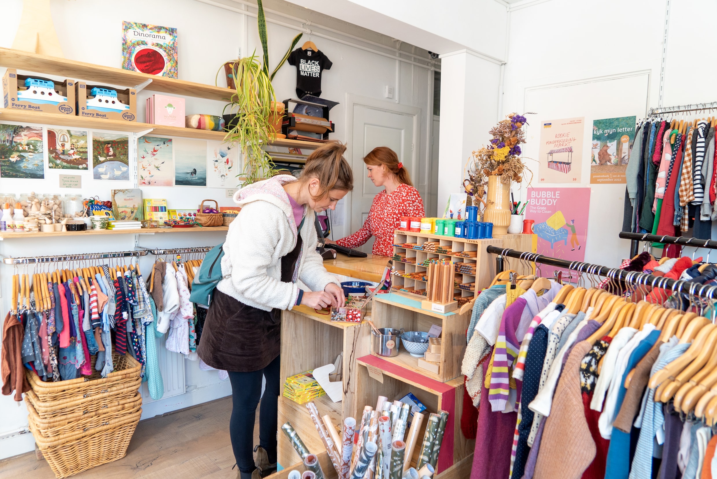 Kinderkleding winkel sale