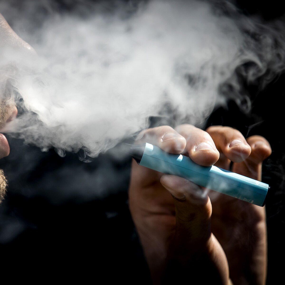 kan brandalarm afgaan van vape Pink & Blue Geek Bar Pulse X 25k (Meteor Edition) Disposable Vape main image 0