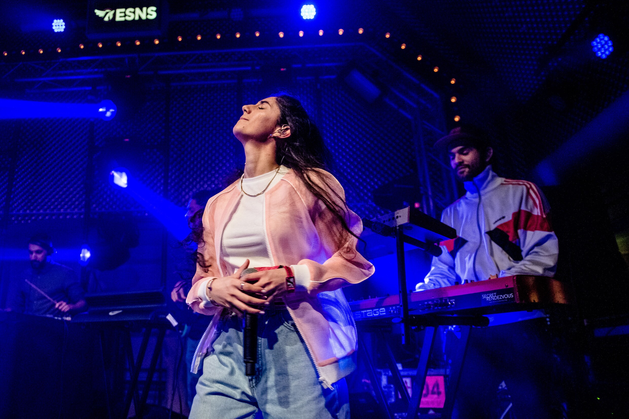 Amsterdam in actie: hier vind je benefietconcerten voor Turkije en ...