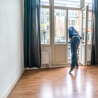 Amsterdam housing market cools down, but homes still frequently sell above asking price – especially in West and North