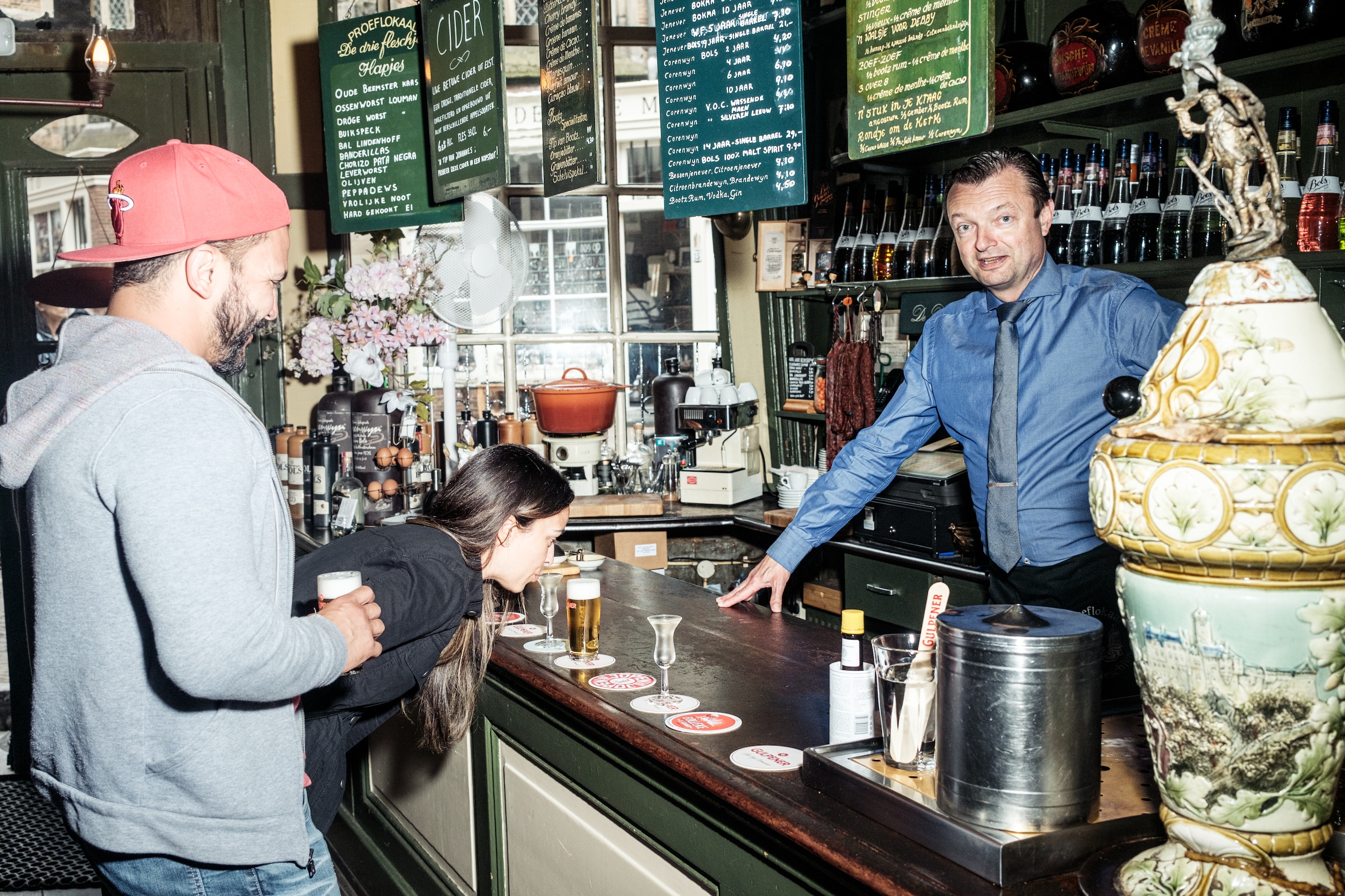 Andere kroeg blijkt oudste van Amsterdam te zijn ‘Dat moet ik even