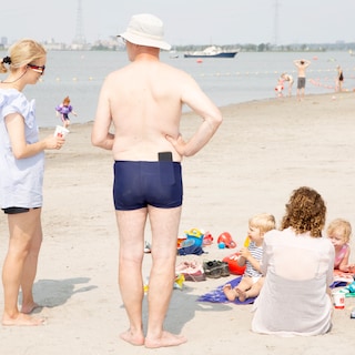 Sand between your toes and the sun on your face: these are the best city beaches in Amsterdam