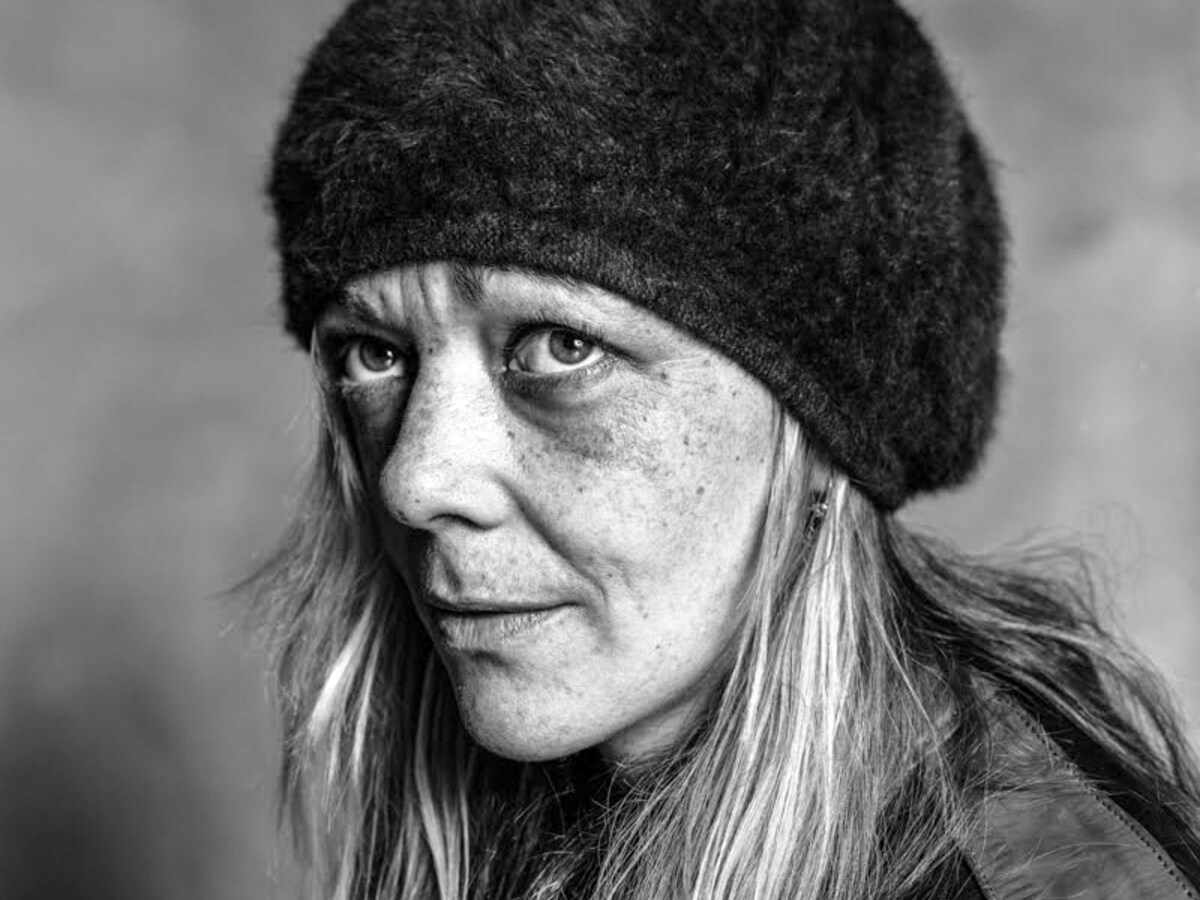 celine-van-balen-in-1999