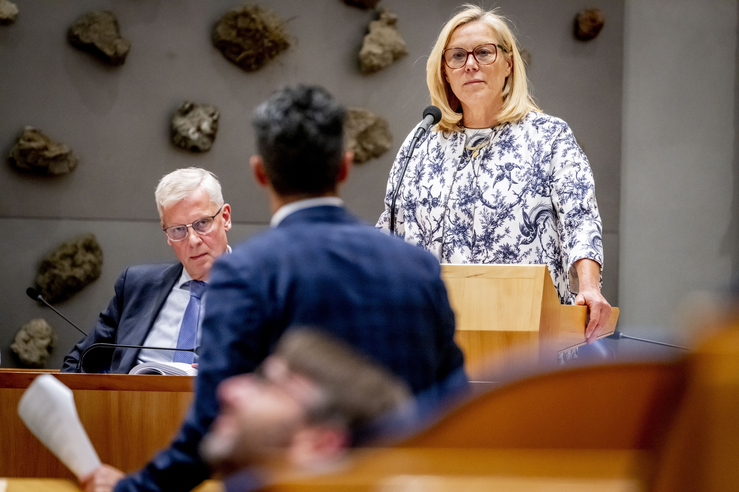 Kaag waarschuwt Kamer: Nederland kan Europese miljarden mislopen | Het ...