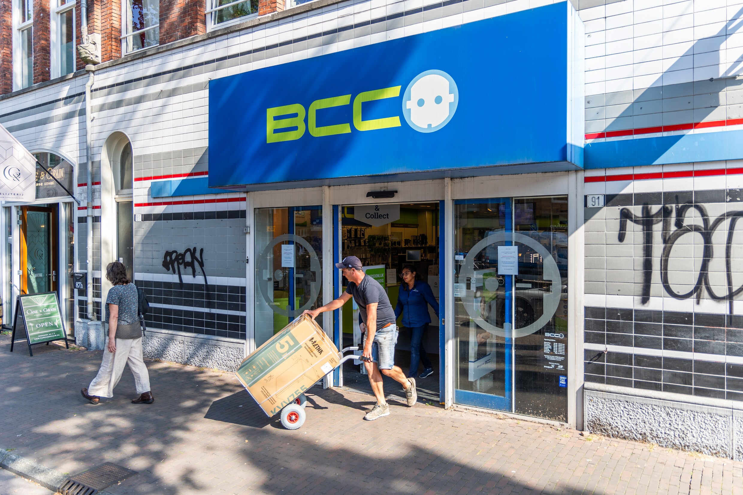 Elektronicaketen BCC Vraagt Faillissement Aan: Doorstart En Baanbehoud ...