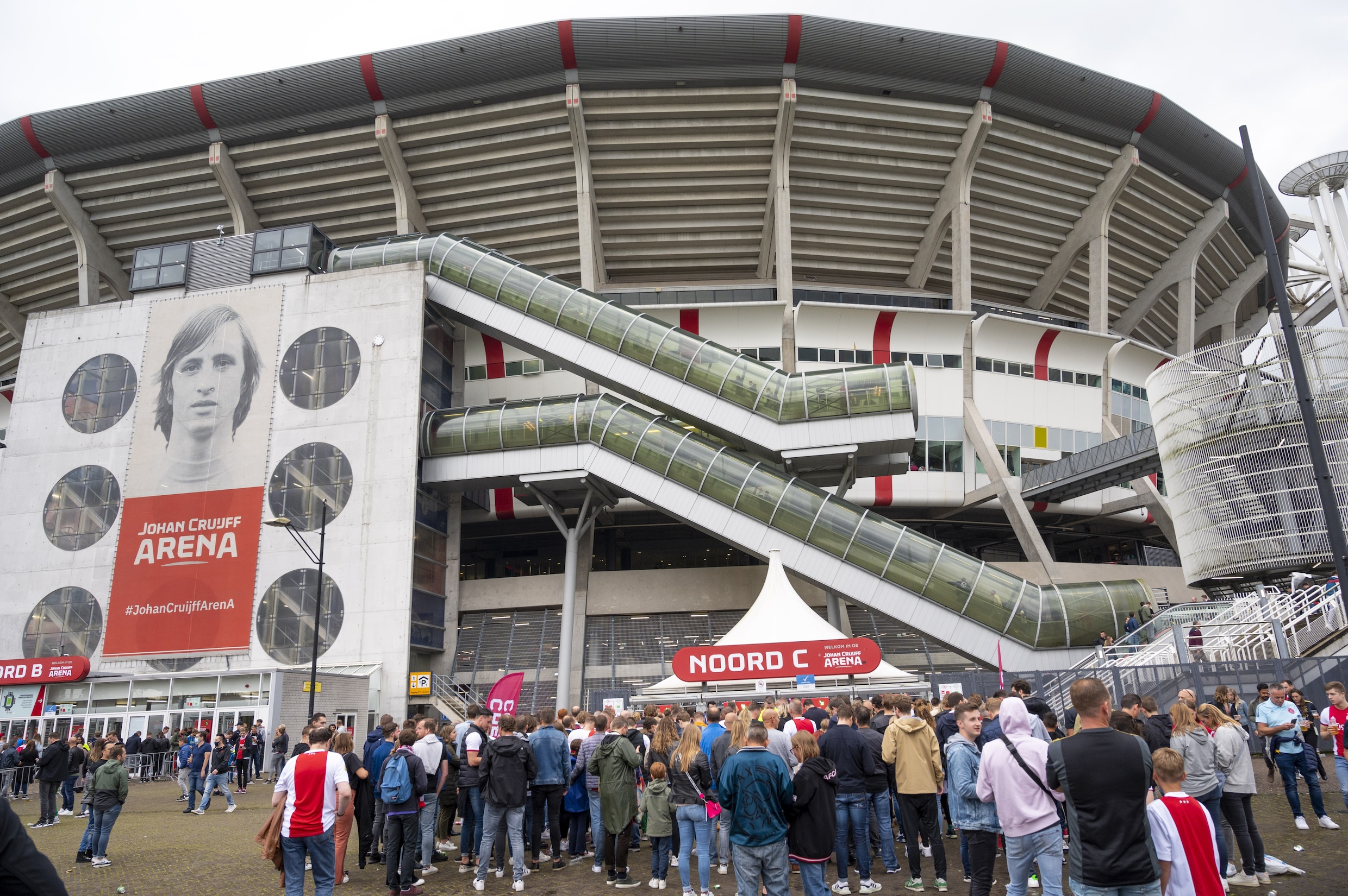 Vrijdagavond grote drukte verwacht rondom Johan Cruijff Arena | Het Parool