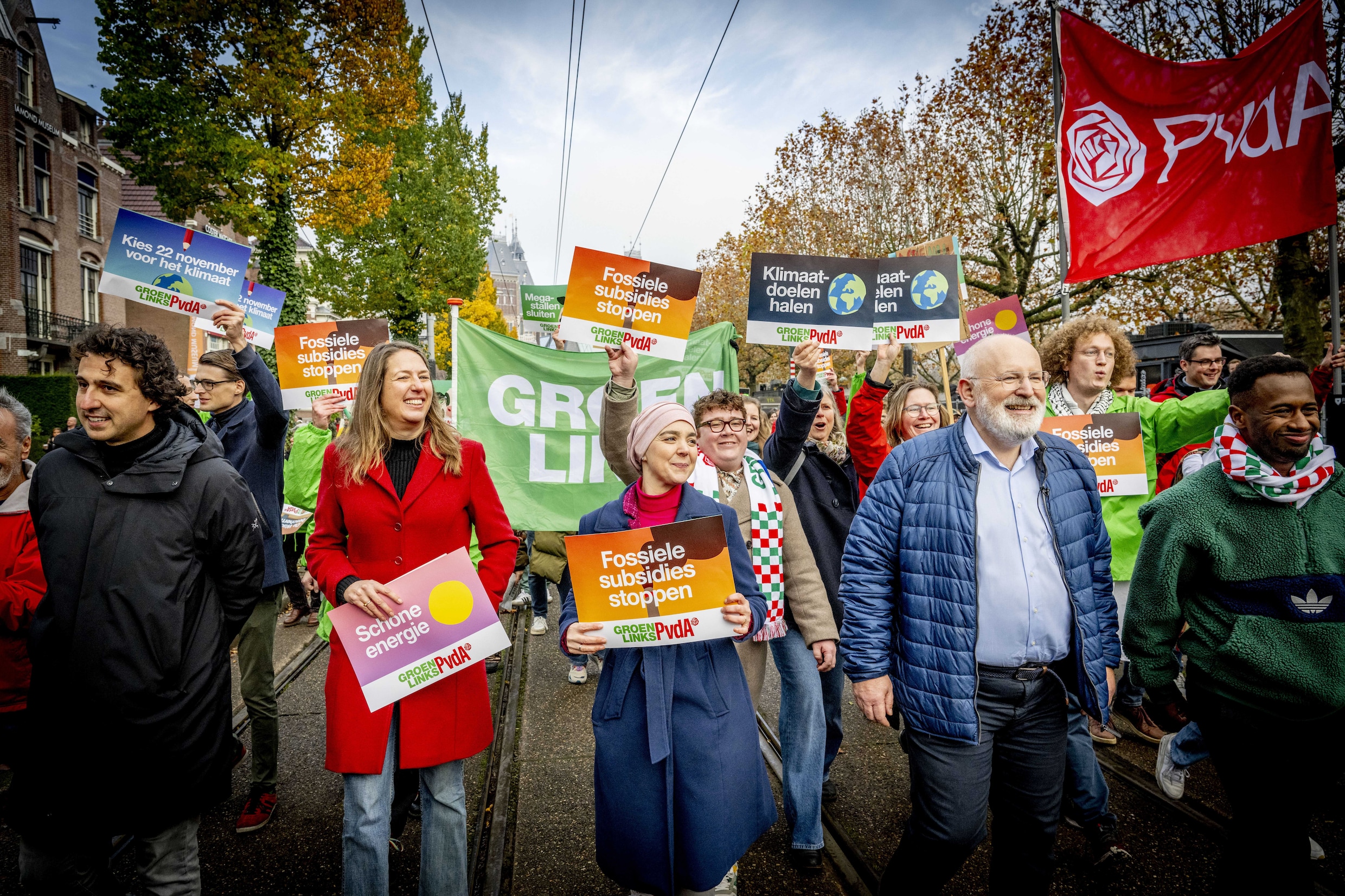 Amsterdamse peiling: GroenLinks-PvdA de grootste, NSC van Omtzigt bijna ...
