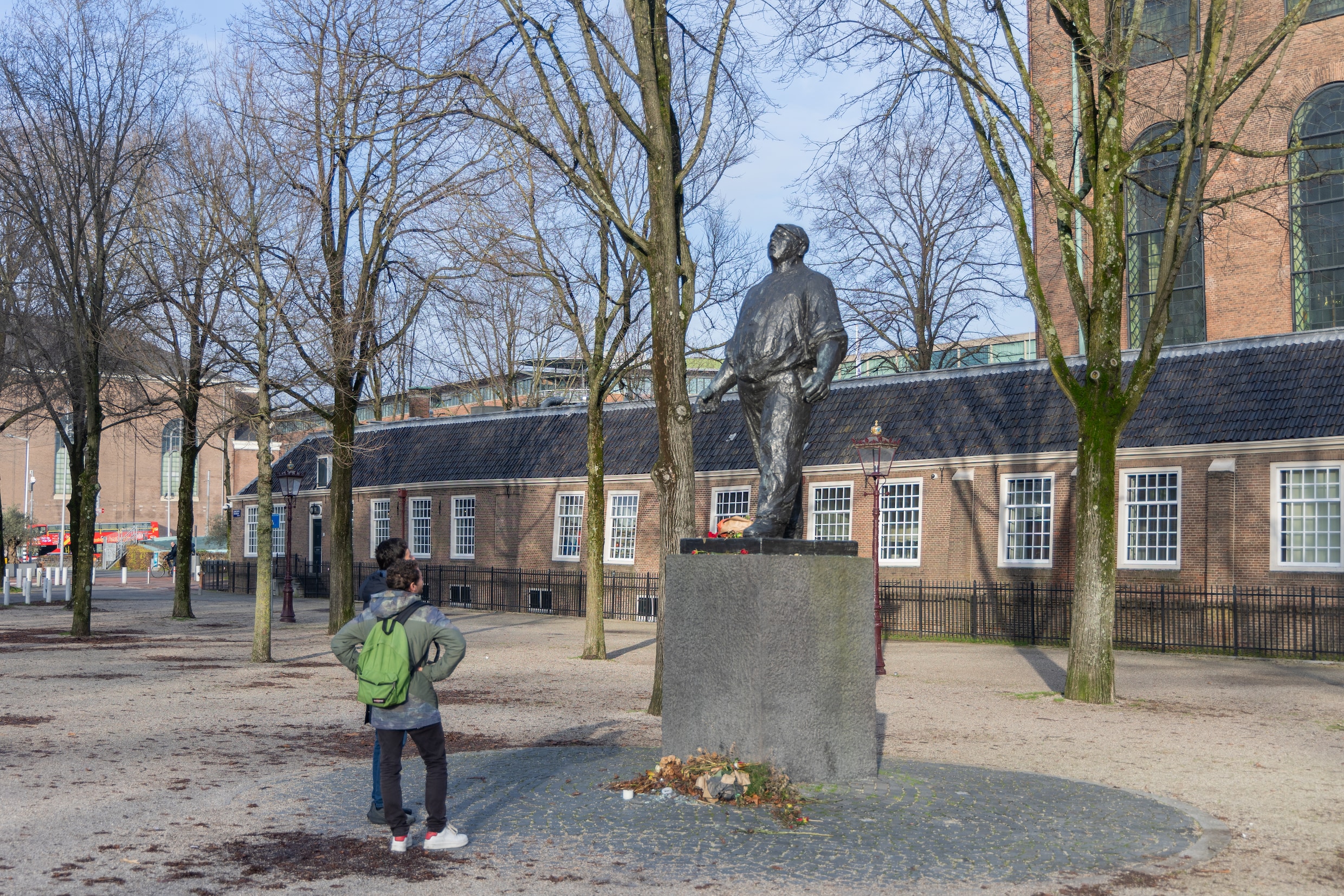 Het Amsterdam Van ‘chef Kerstboom’ Hans Van Zurk: ‘Bij De Dokwerker ...