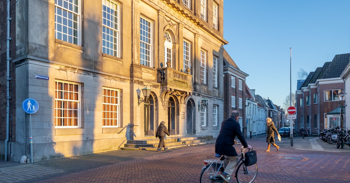Grootste partij van Weesp valt drie weken na verkiezingen al uiteen: familiebanden binnen de partij 