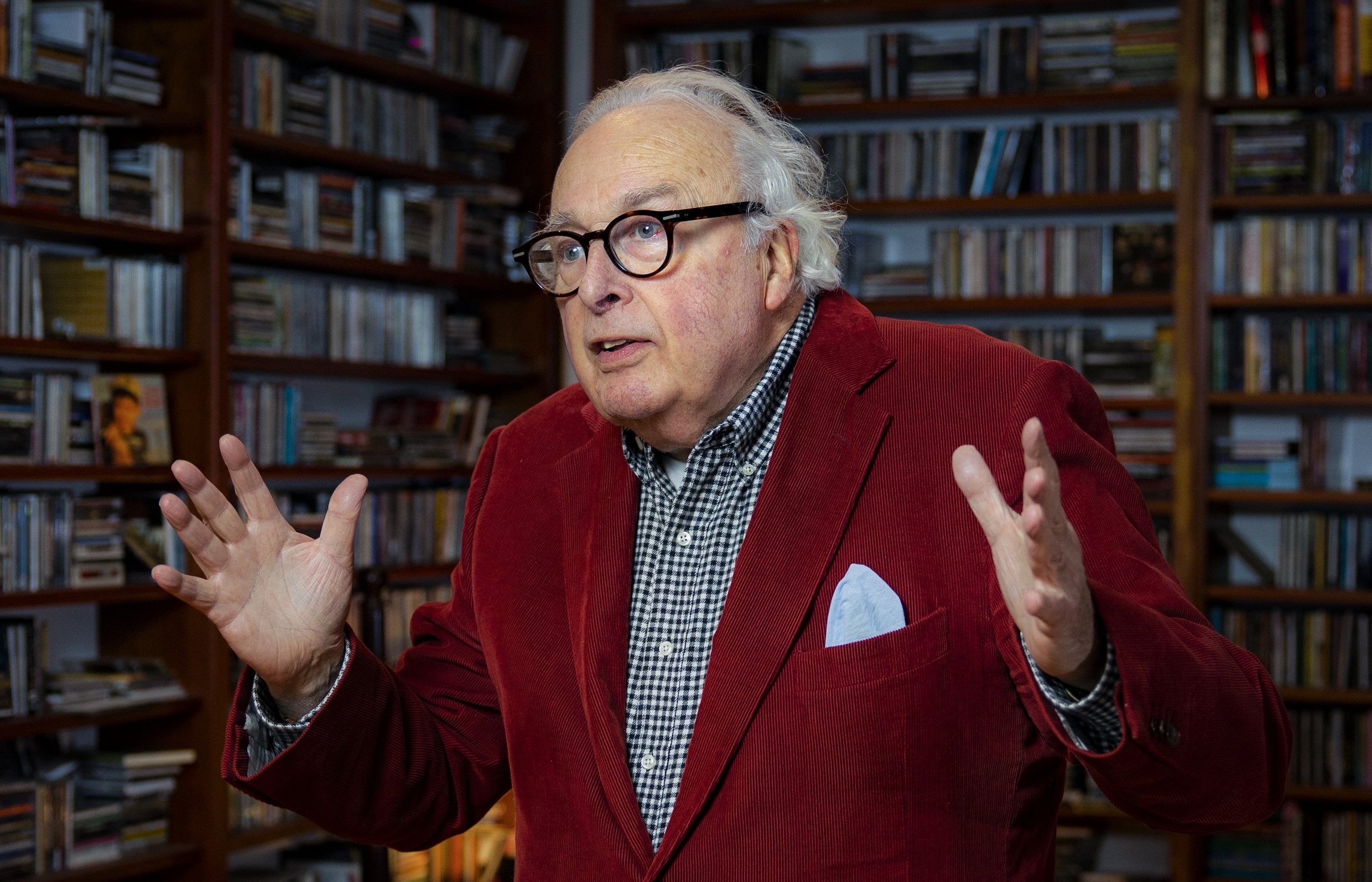 NTR: Mart Smeets biedt excuses aan over opmerkingen in docu | Het Parool