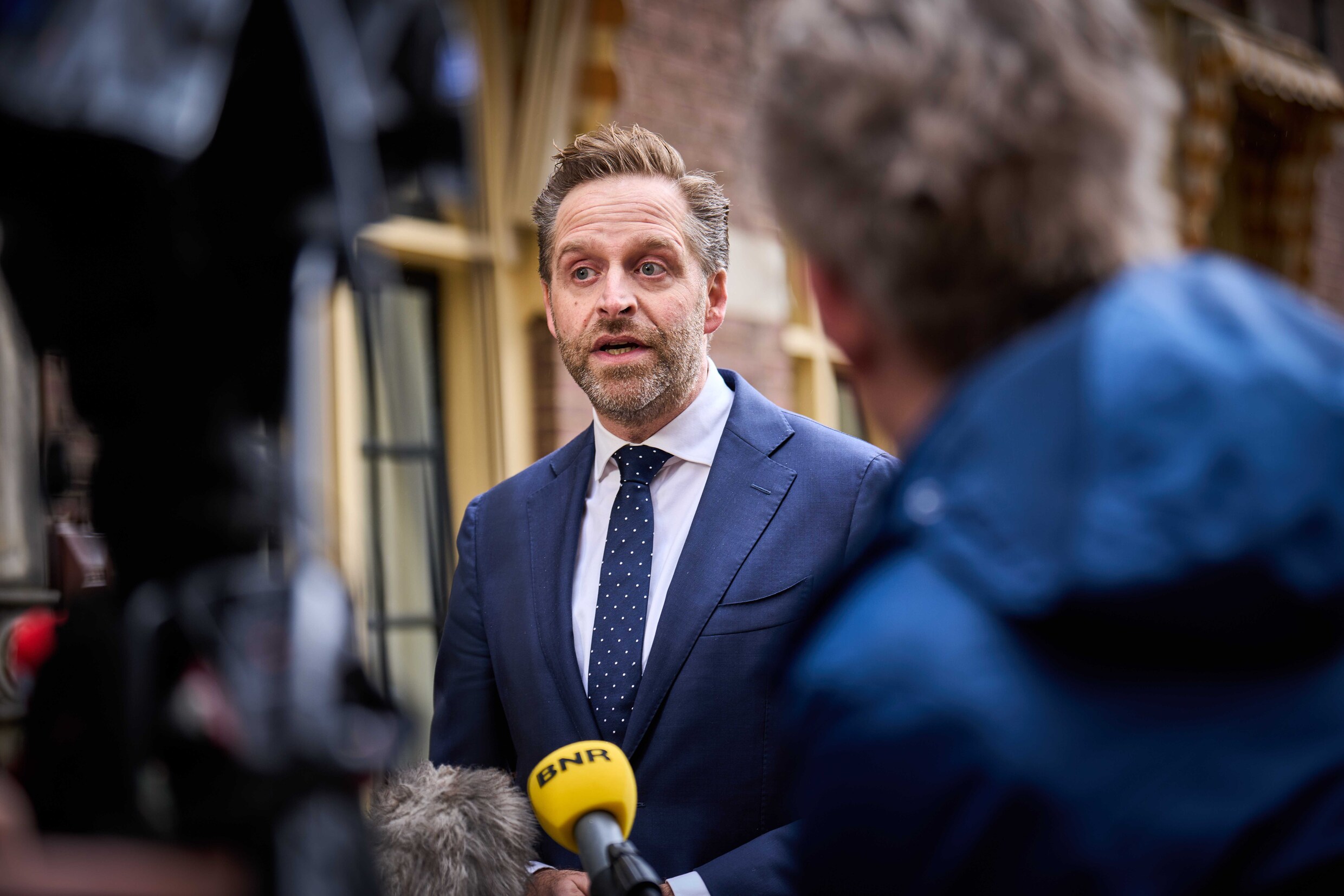 De Jonge onderzoekt impact desinformatie op Nederlandse democratie en ...