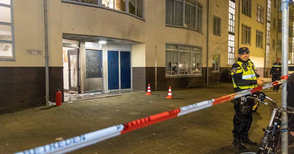 Explosies In Amsterdam-Zuidoost En -West, Een Persoon Gewond En ...