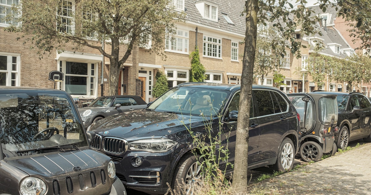 Wat te doen met miniauto’s in de stad? Lezers reageren: ‘Ze veroorzaken lang niet zo veel ongelukken