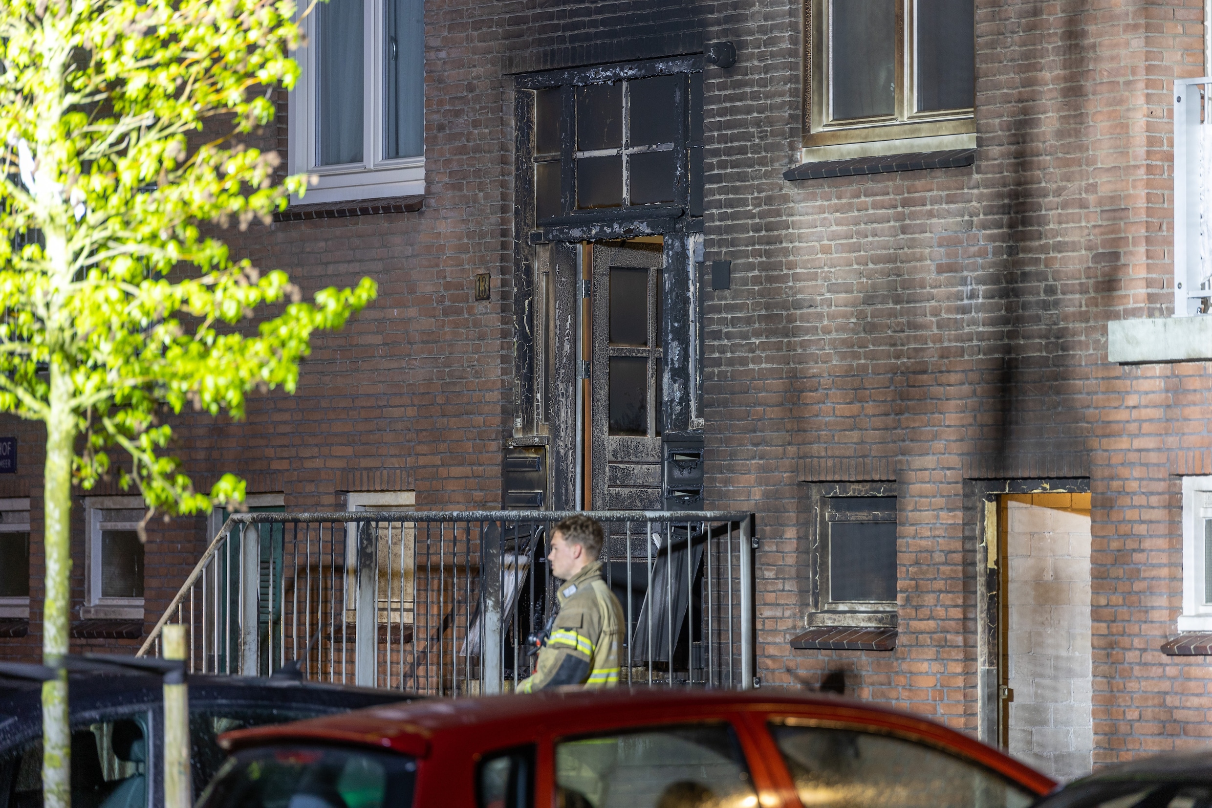 Verdachte (19) aangehouden voor explosie in Amsterdam-Nieuw-West | Het ...