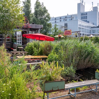 Amsterdam grants De Ceuvel creative hub an extra year, until early 2028